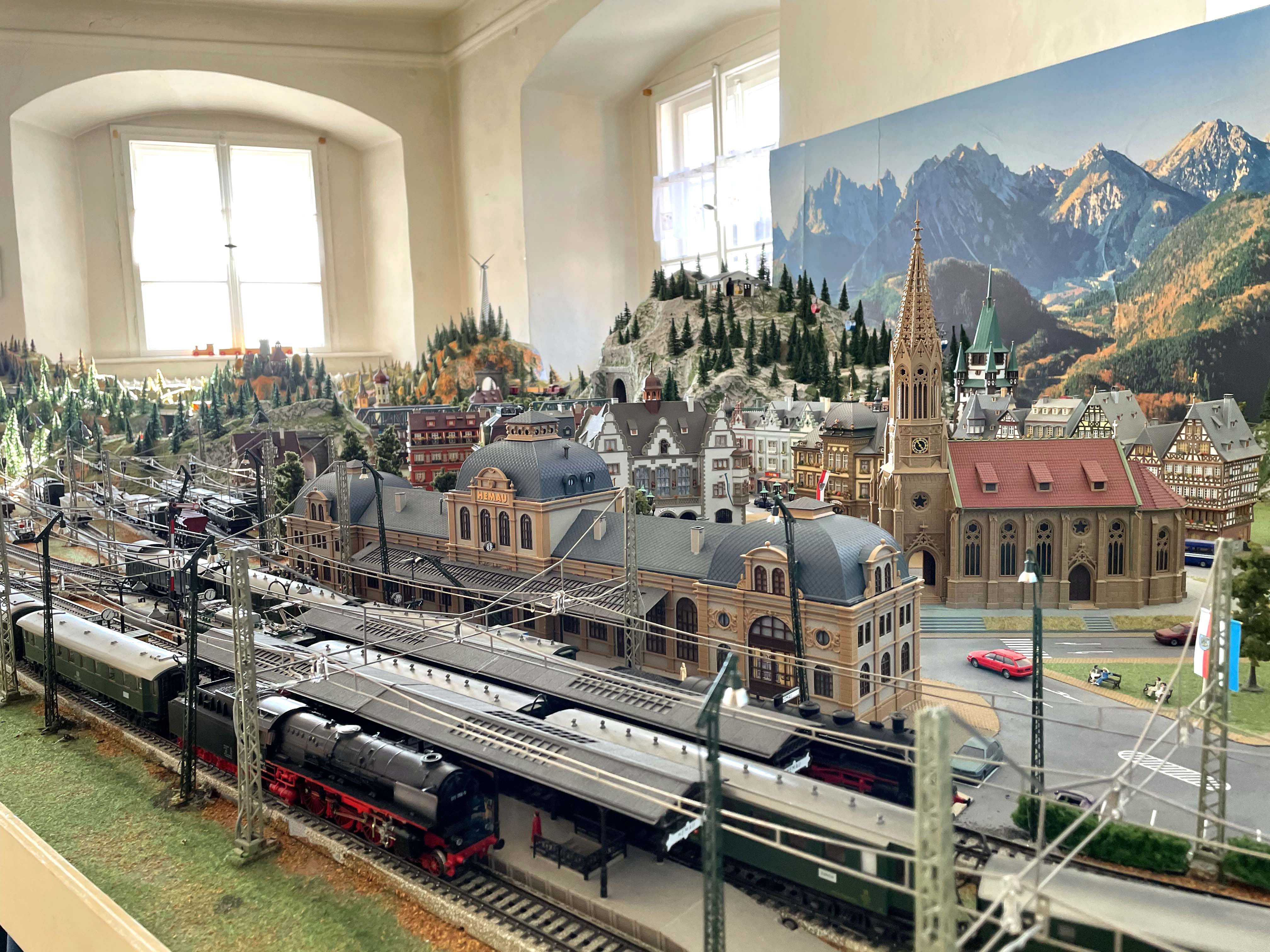 Modelleisenbahn im Spielzeugmuseum Hemau